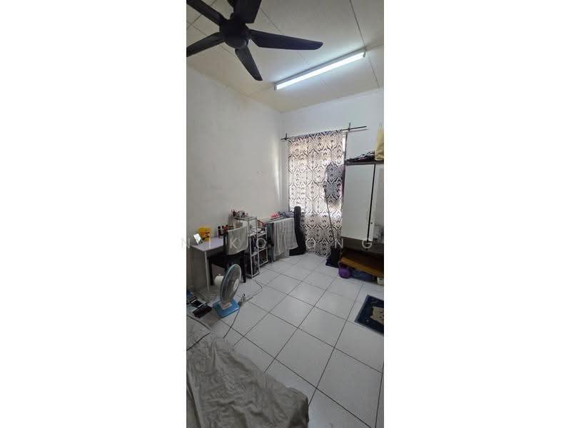 2-storey Terraced House for Sale in Gelang Patah (Johor) - Niko Ong - Bedroom - PropertyGuru.com.my