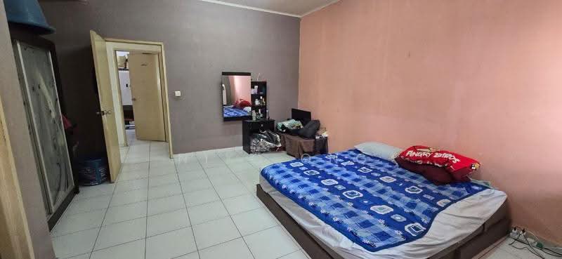 2-storey Terraced House for Sale in Gelang Patah (Johor) - Niko Ong - Bedroom - PropertyGuru.com.my