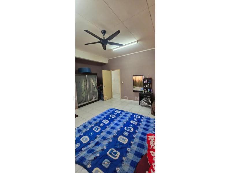 2-storey Terraced House for Sale in Gelang Patah (Johor) - Niko Ong - Bedroom - PropertyGuru.com.my