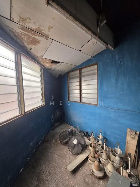 Shop / Office for Rent in Jelutong (Penang) - James Tan - Interior - PropertyGuru.com.my