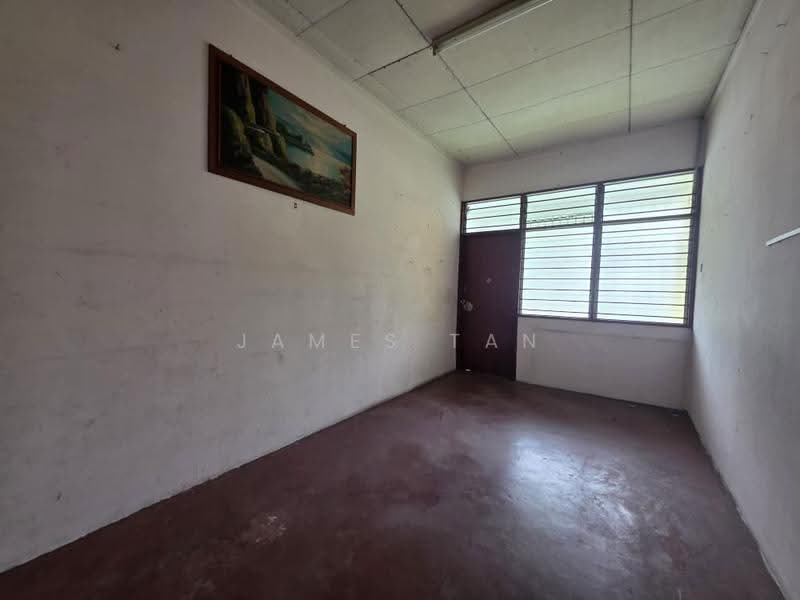 Shop / Office for Rent in Jelutong (Penang) - James Tan - Interior - PropertyGuru.com.my