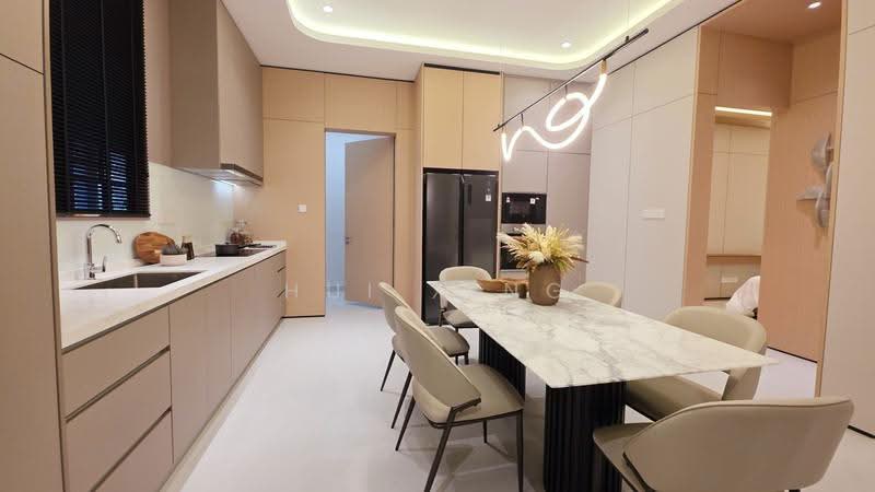 Kondominium untuk Dijual di Waterstone - Hui Xing - Kitchen - PropertyGuru.com.my