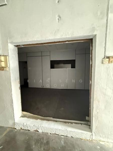Factory for Rent in Taman Universiti (Sri Gading) - Kian Seng Goh - Interior - PropertyGuru.com.my