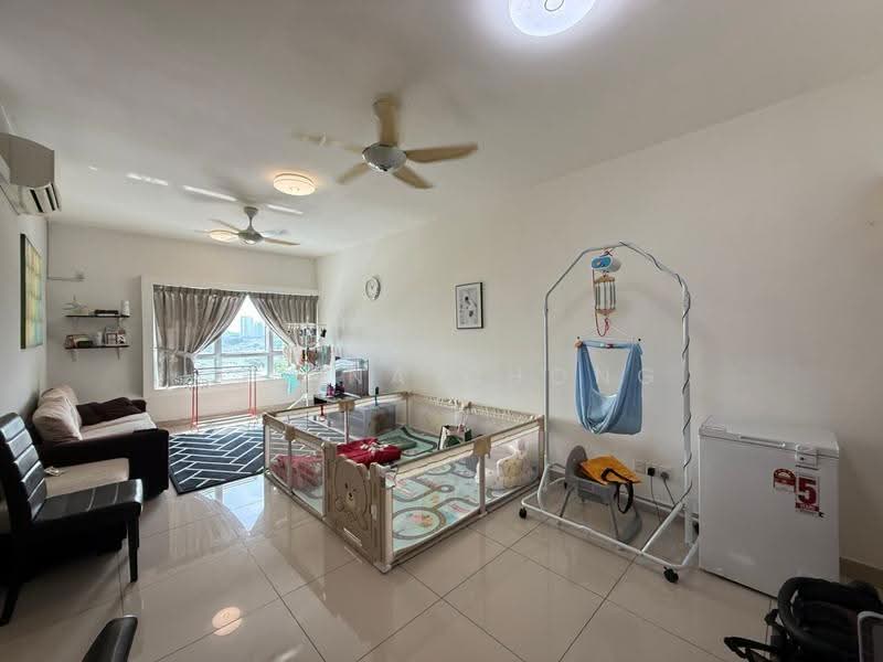 Pangsapuri untuk Dijual di Idaman Residence - Celina Chong - Living Room - PropertyGuru.com.my