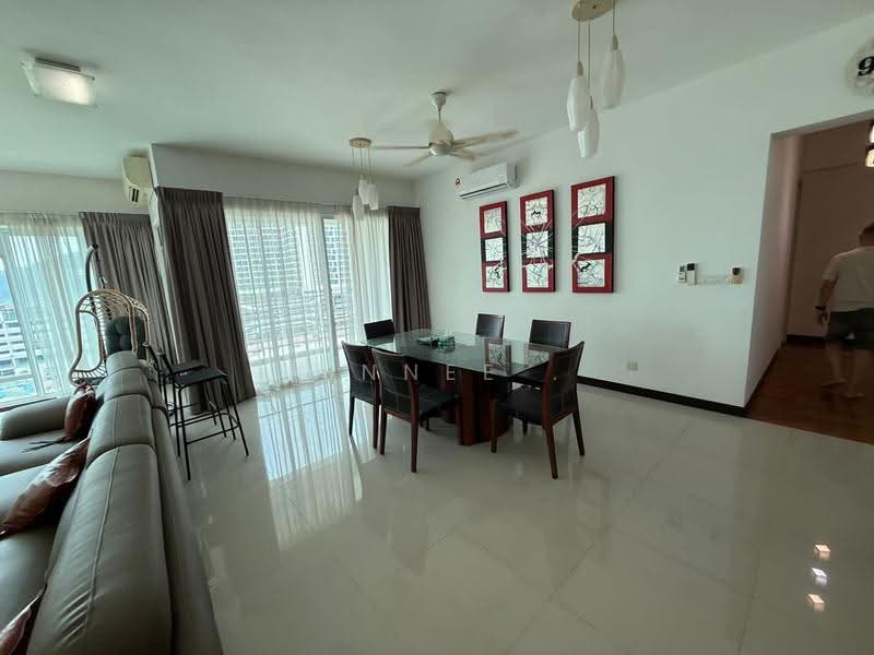 Kondominium untuk Disewa di BayStar Condominium - Xinnee . - Living Room - PropertyGuru.com.my