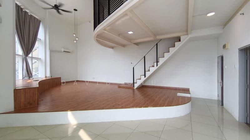 Kediaman Servis untuk Dijual di SOHO @ Empire City - David Chung - Living Room - PropertyGuru.com.my