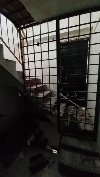 Retail Space for Rent in Bukit Bintang (KL City Centre) - Lina Chua - Entrance - PropertyGuru.com.my