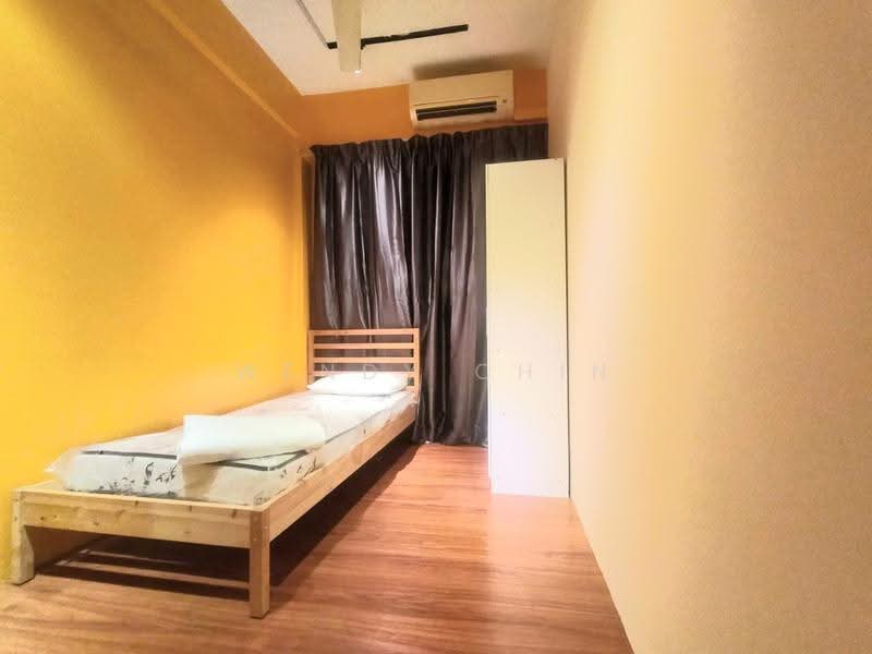 Pangsapuri untuk Dijual di Shop Apartment - Wendy Chin - Bedroom - PropertyGuru.com.my