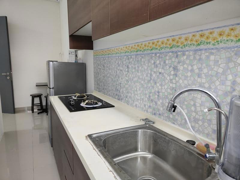 Service Residence for Rent at D'carlton (Residensi Seri Mega) - Blue Chan - Kitchen - PropertyGuru.com.my