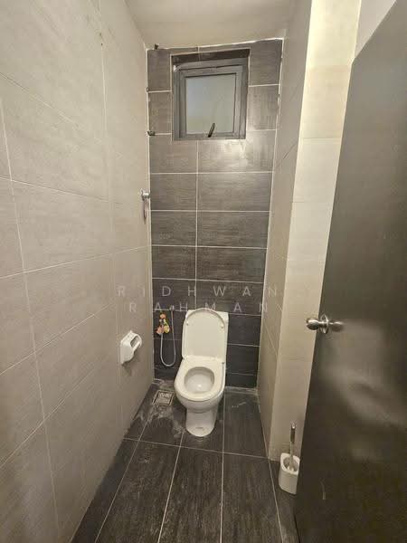 Shop for Rent in Bandar Sri Permaisuri (Cheras) - Ridhwan Rahman - Bathroom - PropertyGuru.com.my