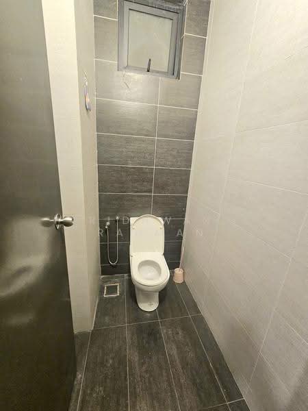 Shop for Rent in Bandar Sri Permaisuri (Cheras) - Ridhwan Rahman - Bathroom - PropertyGuru.com.my