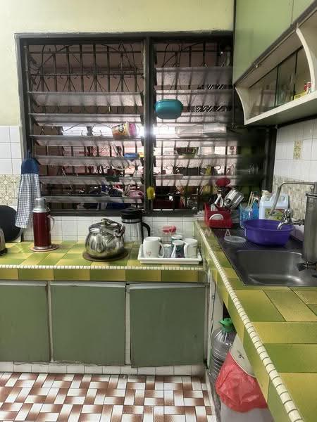 2-storey Terraced House for Sale in Taman Desa (Kuala Lumpur) - Shirley Wai - Kitchen - PropertyGuru.com.my