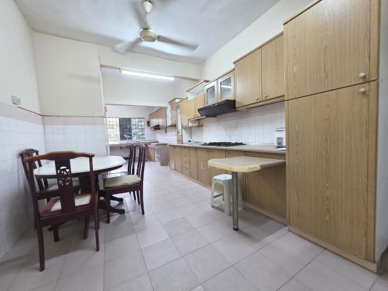 2-storey Terraced House for Sale in Taman Taynton View (Cheras) - Ken Lew - Kitchen - PropertyGuru.com.my