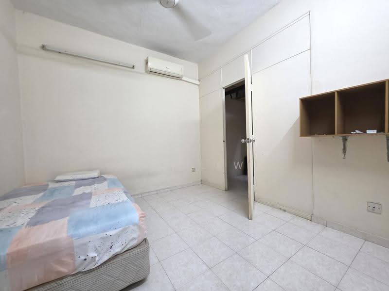 2-storey Terraced House for Sale in Taman Taynton View (Cheras) - Ken Lew - Bedroom - PropertyGuru.com.my