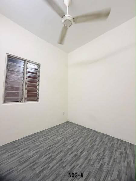 Flat for Sale at Taman Pendamar Indah 2 - Ivy Por - Interior - PropertyGuru.com.my