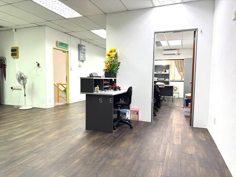 Shop / Office for Rent in Taman Molek (Johor Bahru) - Kian Seng Goh - Interior - PropertyGuru.com.my