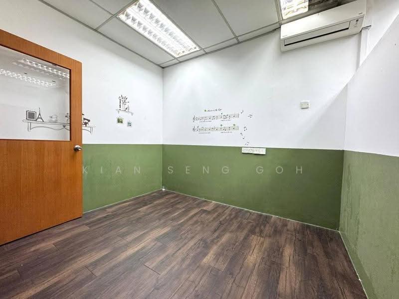Shop / Office for Rent in Taman Molek (Johor Bahru) - Kian Seng Goh - Interior - PropertyGuru.com.my
