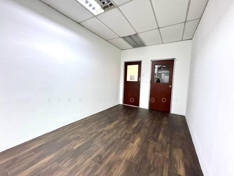 Shop / Office for Rent in Taman Molek (Johor Bahru) - Kian Seng Goh - Interior - PropertyGuru.com.my