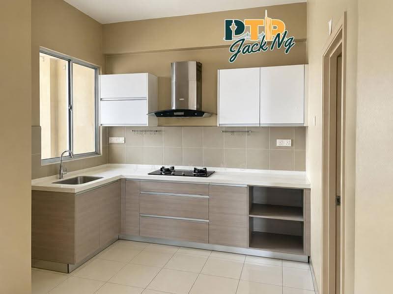 Condominium for Sale at Carissa Park Condominium - Jack Ng - Kitchen - PropertyGuru.com.my