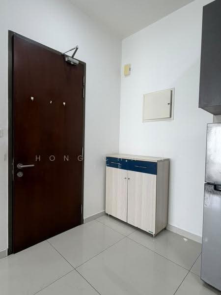 Kondominium untuk Disewa di Kings Bay @ Country Garden Danga Bay - Hong Charng Lee - Entrance - PropertyGuru.com.my
