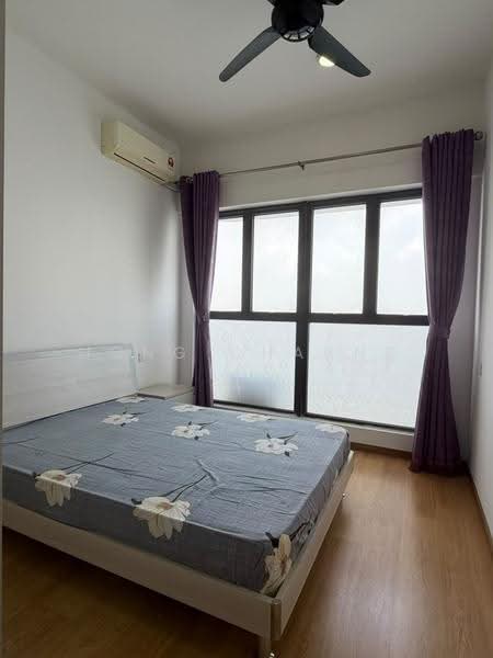 Kondominium untuk Disewa di Kings Bay @ Country Garden Danga Bay - Hong Charng Lee - Bedroom - PropertyGuru.com.my