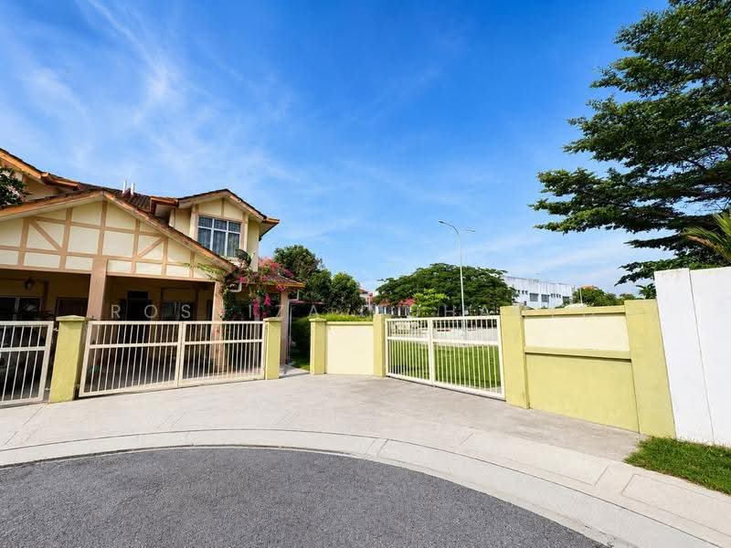 2-storey Terraced House for Sale in Taman Desa Alam (Shah Alam) - Rosniza Mohamed - Exterior - PropertyGuru.com.my