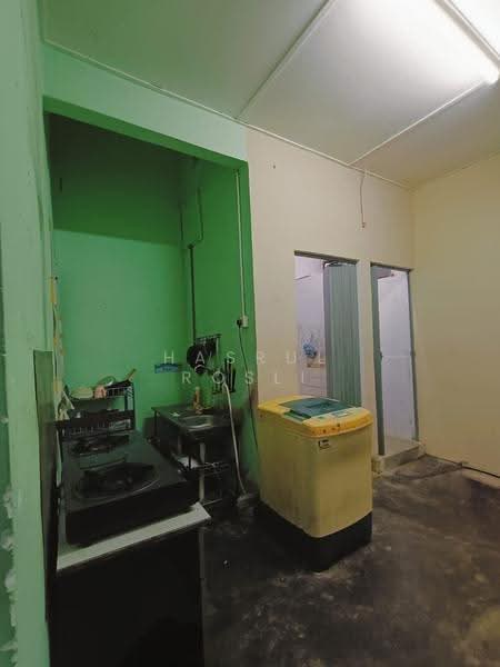Rumah Teres 1-Tingkat untuk Dijual di Taman Ria Jaya (Sungai Petani) - Hasrul Rosli - Kitchen - PropertyGuru.com.my