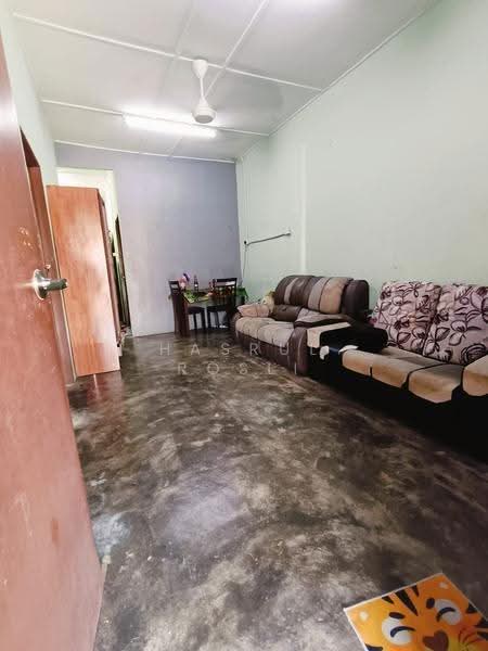 Rumah Teres 1-Tingkat untuk Dijual di Taman Ria Jaya (Sungai Petani) - Hasrul Rosli - Living Room - PropertyGuru.com.my