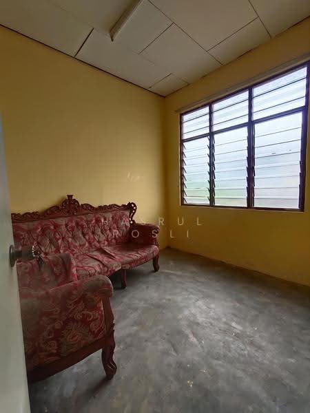 1-storey Terraced House for Sale in Taman Ria Mesra (Gurun) - Hasrul Rosli - Living Room - PropertyGuru.com.my