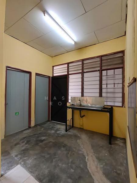 1-storey Terraced House for Sale in Taman Ria Mesra (Gurun) - Hasrul Rosli - Interior - PropertyGuru.com.my