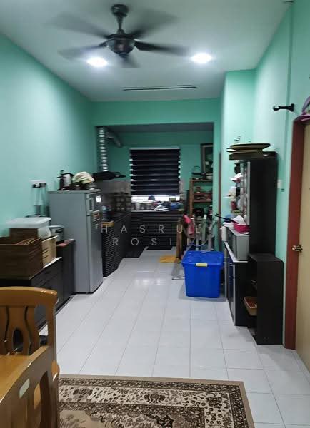 1-storey Terraced House for Sale in Taman Lembah Merbok (Merbok) - Hasrul Rosli - Kitchen - PropertyGuru.com.my