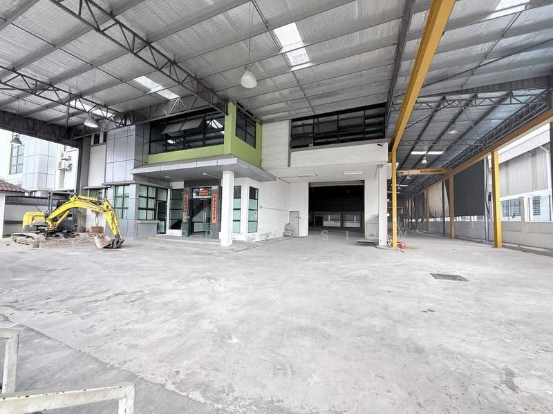 Factory for Rent in Taman Desa Cemerlang (Ulu Tiram) - Carrien Siow - Exterior - PropertyGuru.com.my