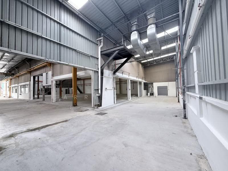 Factory for Rent in Taman Desa Cemerlang (Ulu Tiram) - Carrien Siow - Interior - PropertyGuru.com.my