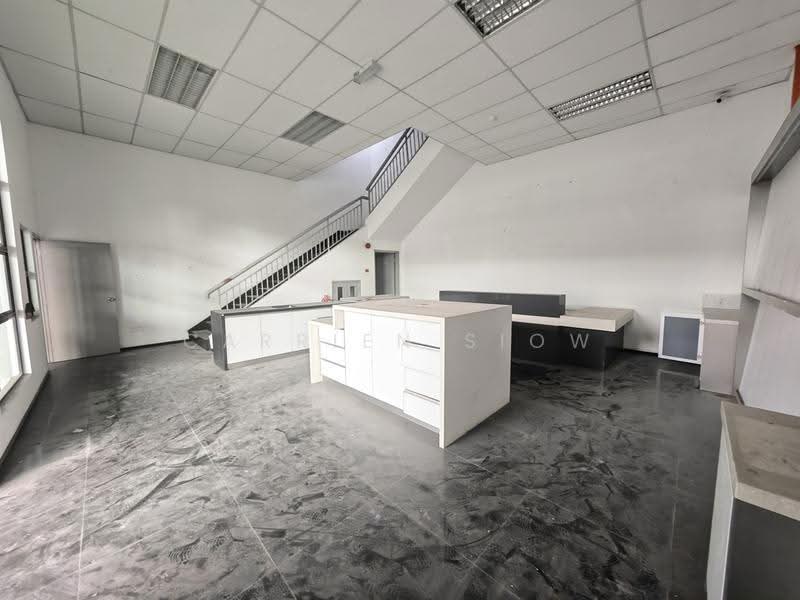 Factory for Rent in Taman Desa Cemerlang (Ulu Tiram) - Carrien Siow - Interior - PropertyGuru.com.my