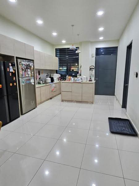 2.5-storey Terraced House for Rent in Bandar Nusaputra (Puchong) - Iu Kong Hwa - PropertyGuru.com.my