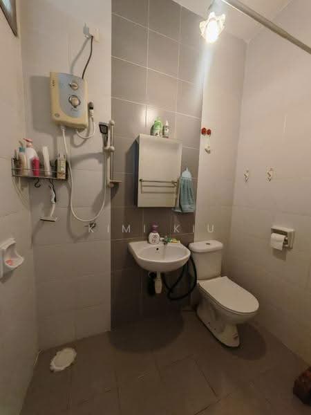 2-storey Terraced House for Sale in Nusa Sentral (Iskandar Puteri (Nusajaya)) - Kimi Kiu - Bathroom - PropertyGuru.com.my