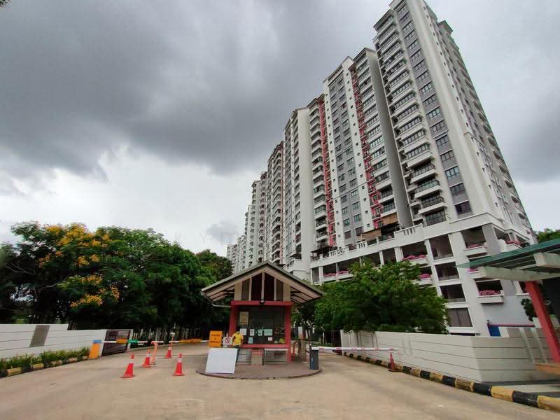 Condominium for Sale at Savanna Condominium - Kylie Lee - Exterior - PropertyGuru.com.my