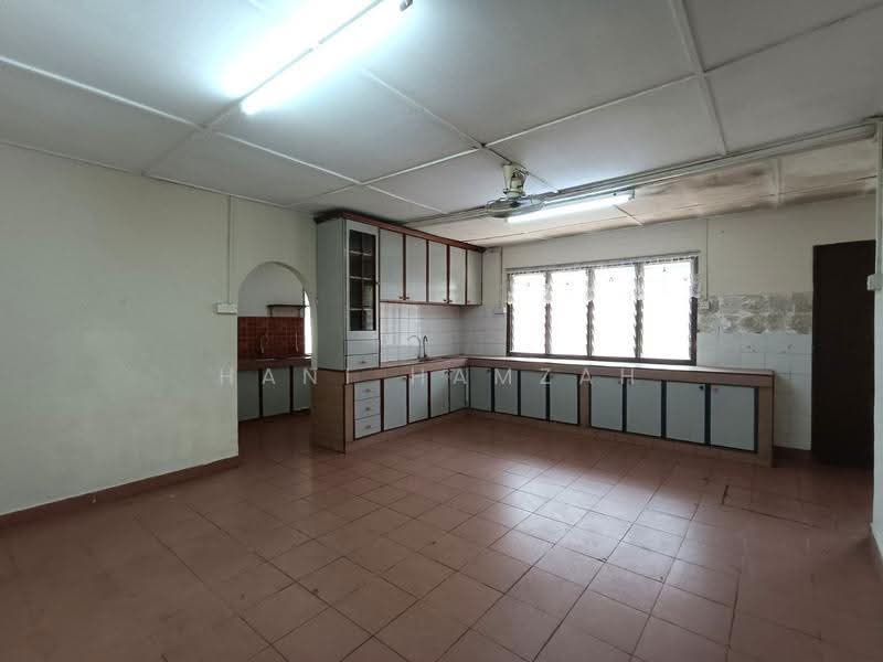 1.5-storey Terraced House for Sale in Keramat (Kuala Lumpur) - Hani Hamzah - Kitchen - PropertyGuru.com.my