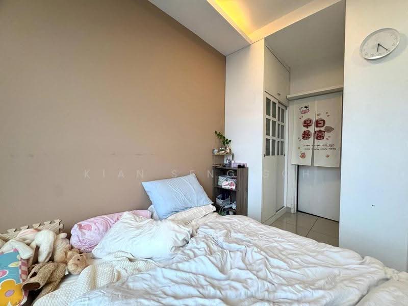 Kondominium untuk Dijual di D'Rich Executive Suites - Kian Seng Goh - Bedroom - PropertyGuru.com.my