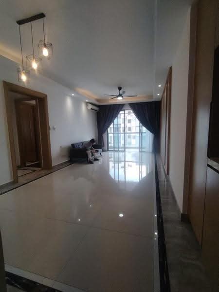 Kediaman Servis untuk Disewa di R&F Princess Cove Phase 1 - BK - Living Room - PropertyGuru.com.my