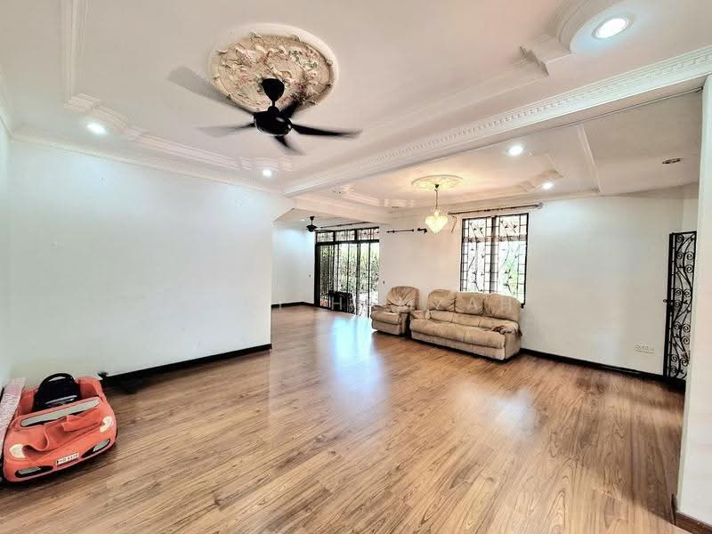 2-storey Terraced House for Sale in Ukay Bistari (Ulu Kelang) - Hani Hamzah - Living Room - PropertyGuru.com.my