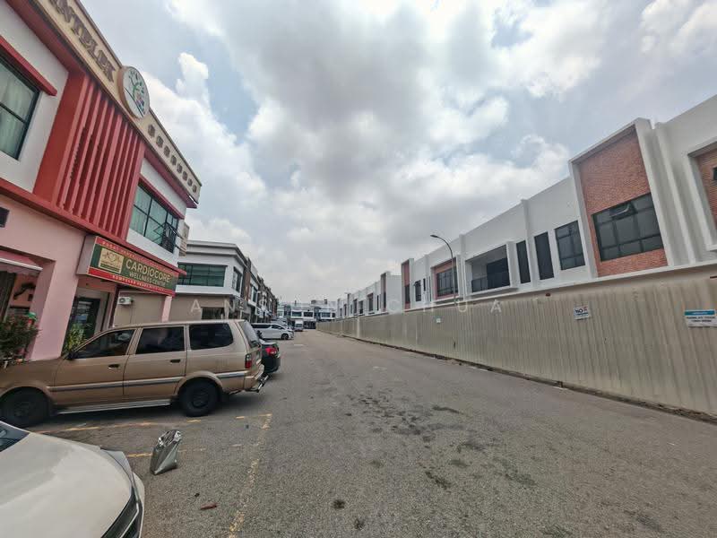 Shop / Office for Rent in Taman Pelangi Indah (Ulu Tiram) - Anson Chua - Exterior - PropertyGuru.com.my
