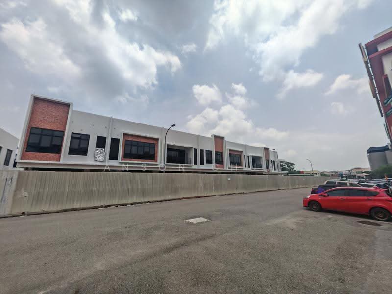 Shop / Office for Rent in Taman Pelangi Indah (Ulu Tiram) - Anson Chua - Exterior - PropertyGuru.com.my