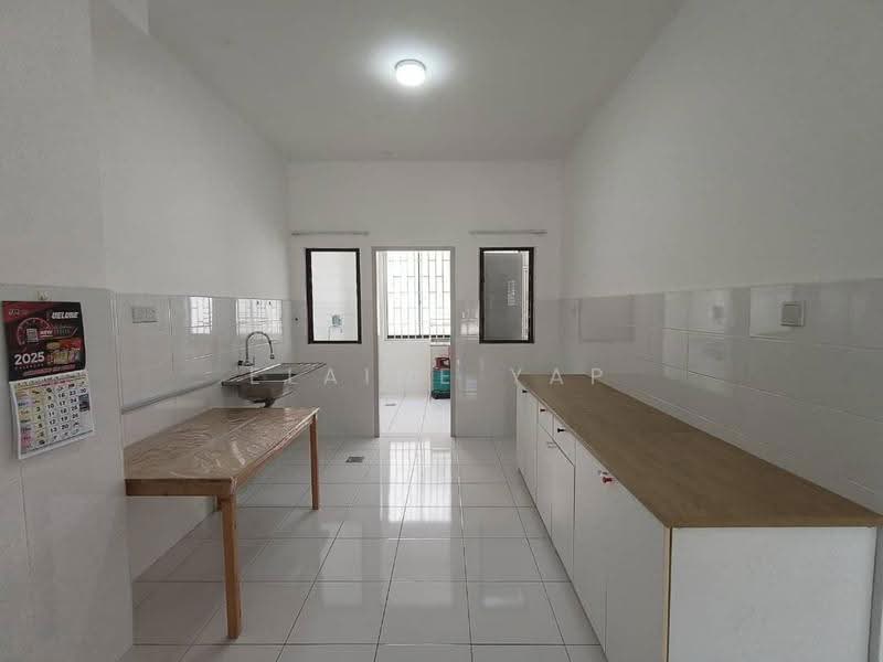 2-storey Terraced House for Rent in Setia Alam (Selangor) - Elaine Yap - Kitchen - PropertyGuru.com.my