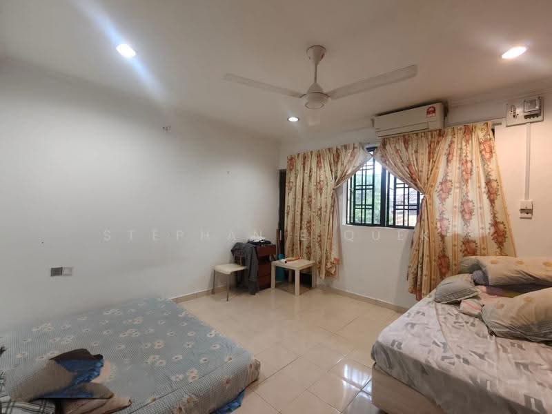 1-storey Terraced House for Sale in Port Klang (Pelabuhan Klang) (Selangor) - Stephanie Quek - Bedroom - PropertyGuru.com.my
