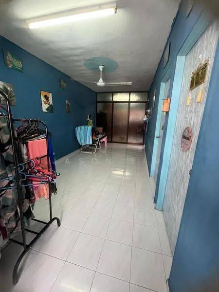 Flat for Sale at Flat Tasek 64 - Jason Sim - Corridor - PropertyGuru.com.my