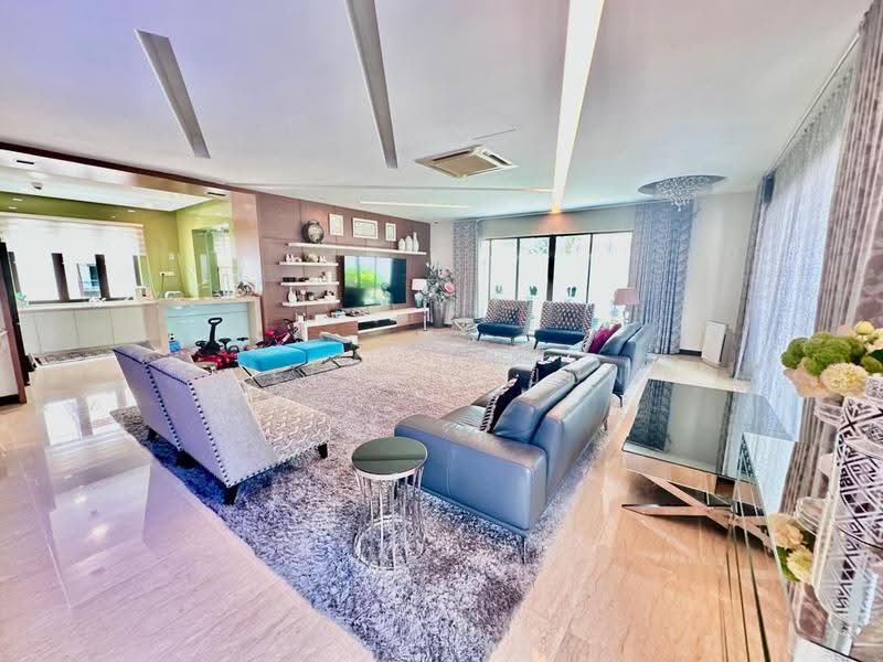 Bungalow House for Sale in Taman Melawati (Ulu Kelang) - Hei Kar Jun - Living Room - PropertyGuru.com.my