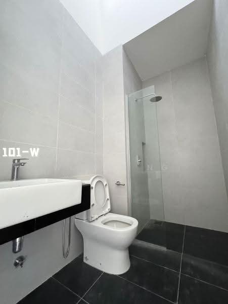 Semi-Detached House for Sale in Setia Alam (Selangor) - Wilson Ng - Bathroom - PropertyGuru.com.my