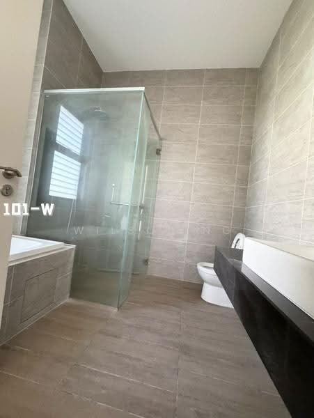 Semi-Detached House for Sale in Setia Alam (Selangor) - Wilson Ng - Bathroom - PropertyGuru.com.my
