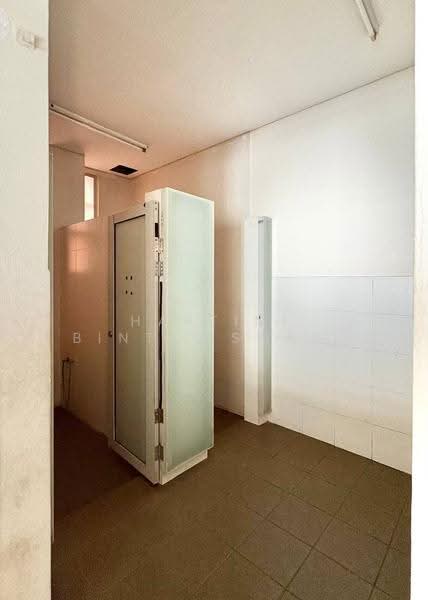 Shop / Office for Sale in Bukit Jelutong (Shah Alam) - Hartini Binti Ismail - PropertyGuru.com.my